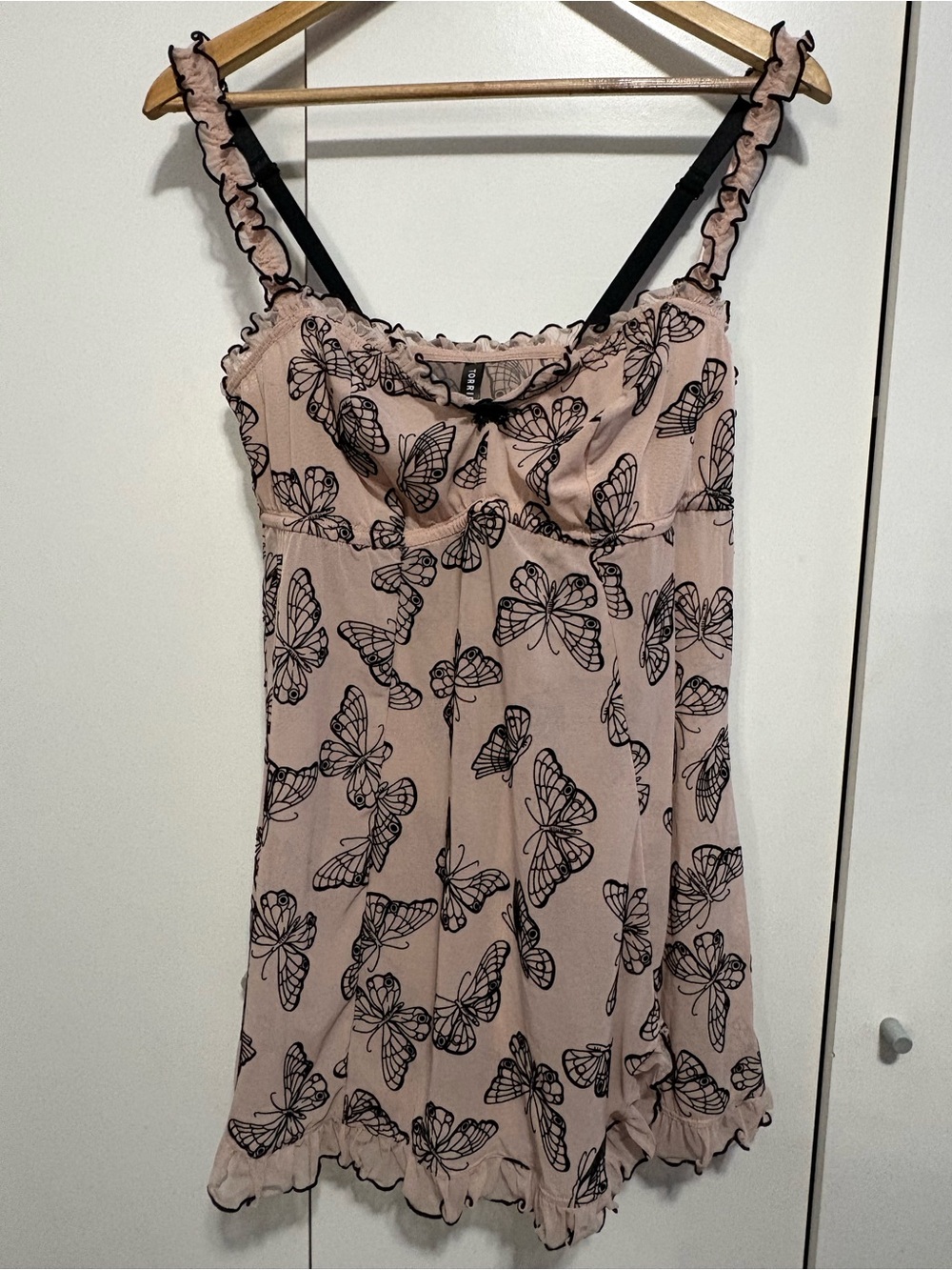 torrid Pink Butterfly Print Chemise with Black Lace Trim - Picture 5 of 11